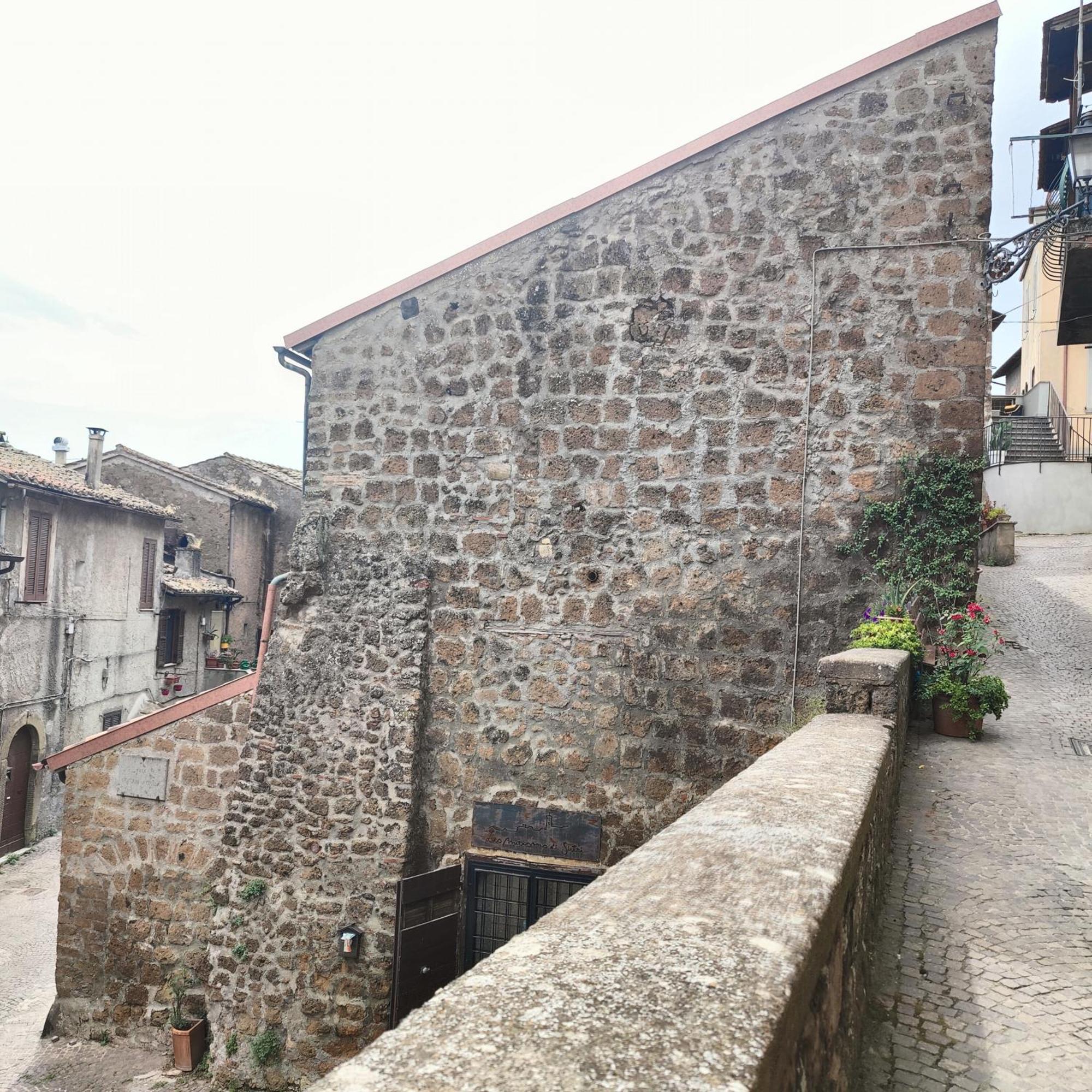 Maestosa Roccaforte Dei Principi, 3 Piani Tutti Per Voi! Sutri Exteriér fotografie