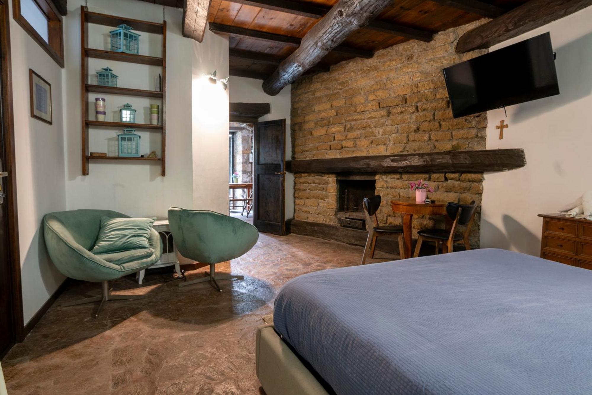 Maestosa Roccaforte Dei Principi, 3 Piani Tutti Per Voi! Sutri Exteriér fotografie