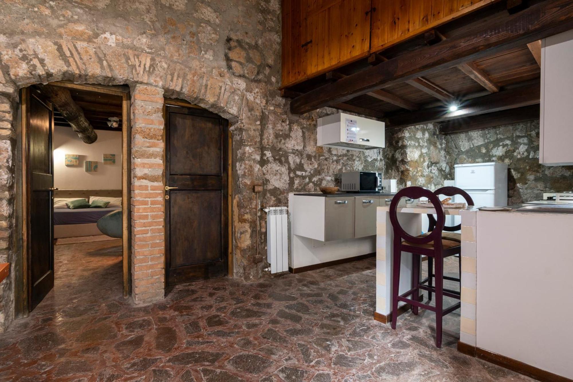 Maestosa Roccaforte Dei Principi, 3 Piani Tutti Per Voi! Sutri Exteriér fotografie